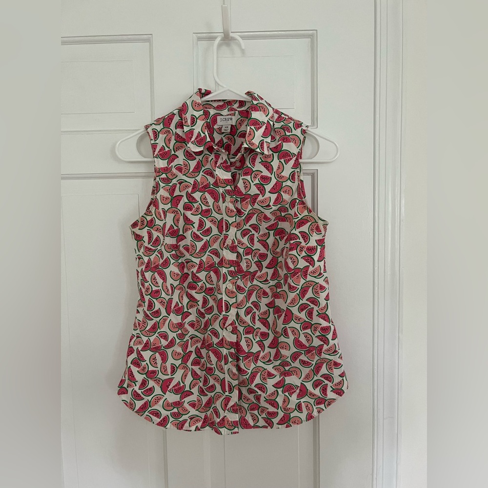J Crew Sleeveless Poplin Shirt in Watermelon print, Size XS